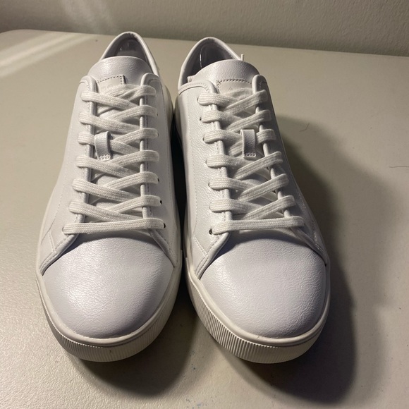 New Aldo’s men white low top sneakers size 11 - Picture 1 of 6